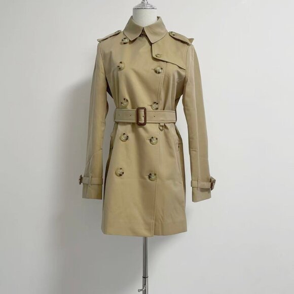 Burberry Short-Length Chelsea Classic Trench Coat - Picture 2 of 13